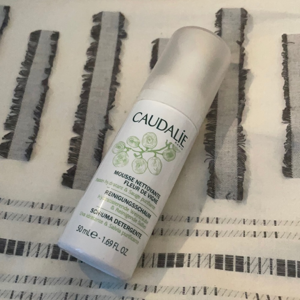 Caudalie Instant Foaming Cleanser